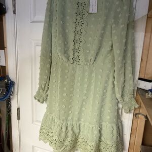 (NWT) Light Green Textured Dress/ lined and of good quality/ long sleeve dress